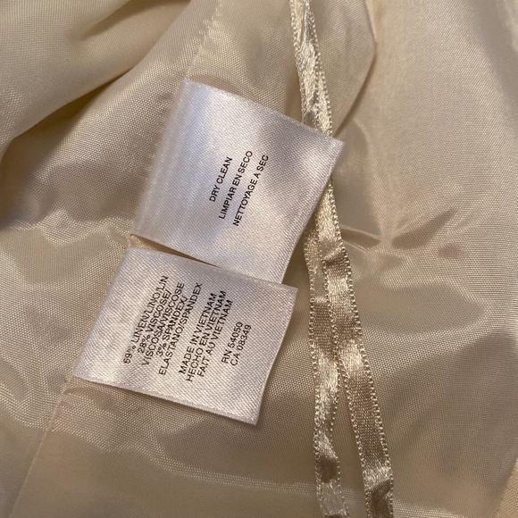 Cream Linen blazer - Picture 3 of 5